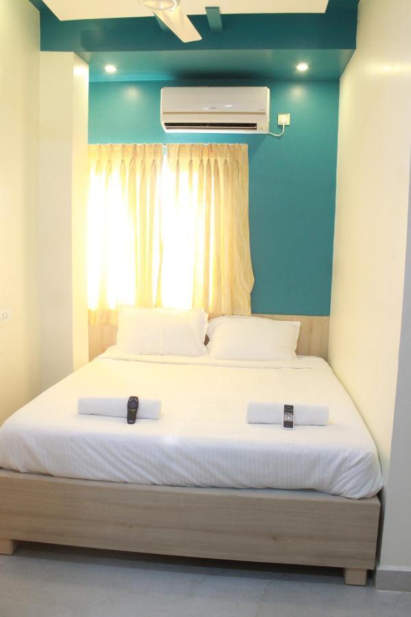 Hotel Jfive Residency Chennai Esterno foto