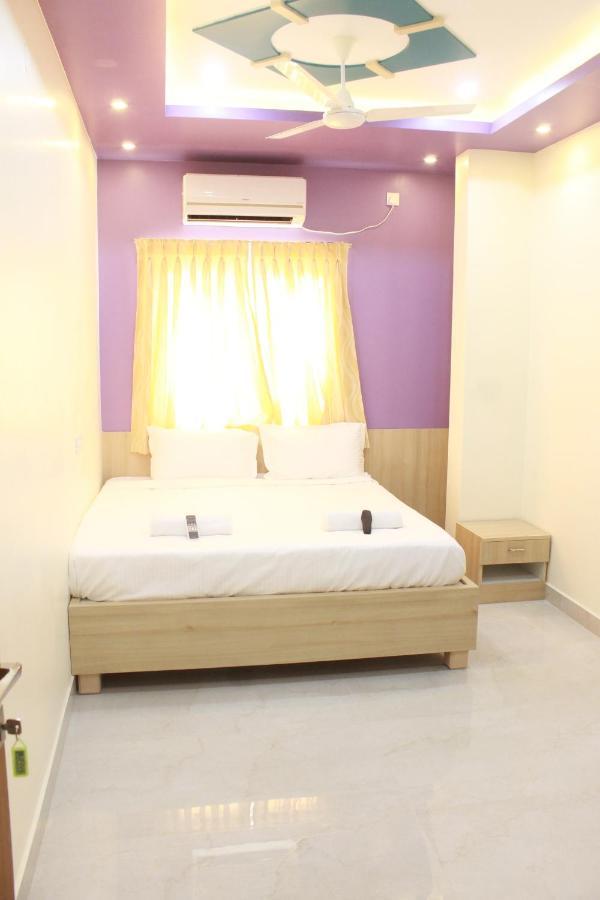 Hotel Jfive Residency Chennai Esterno foto
